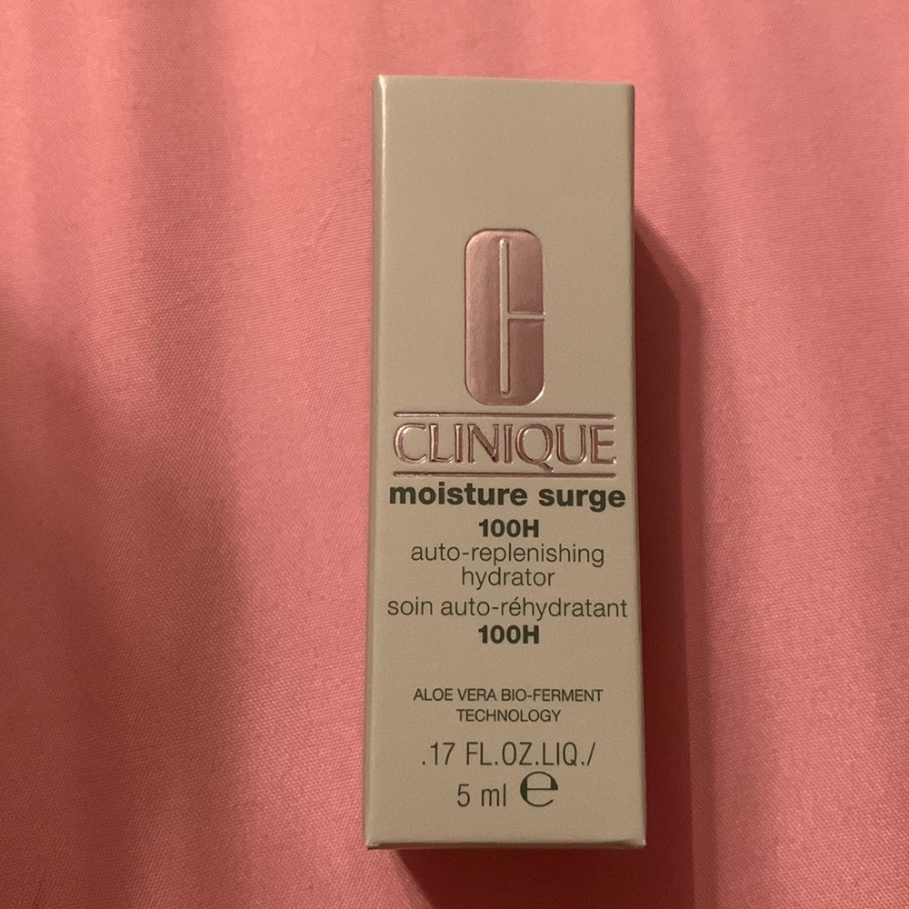 Clinique moisture surge
